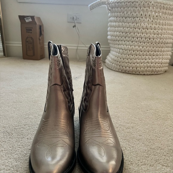 Matisse Vegan Ranch Boot - Picture 3 of 4